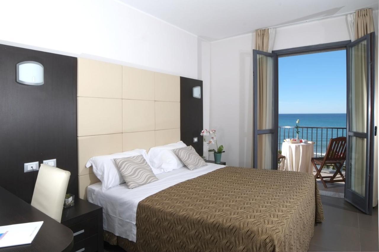 Villa Gioiosa Diano Marina Luaran gambar